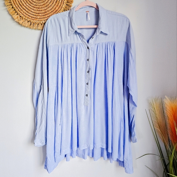 Free People Lovely Day Blue Oversized Jacquard Button Pocket Top, Size Large - Picture 13 of 15